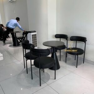 Bộ Bàn Ghế Sedie Cafe Chân Nón Sắt