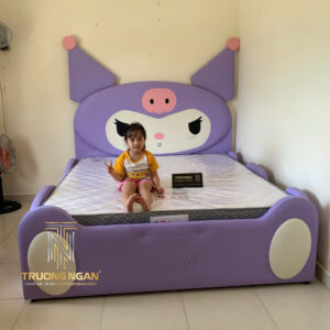 Giường Bọc Nệm Kuromi Sản Xuất Theo Yêu Cầu